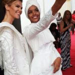 Models_Halima Aden_Tulin Sahin_DMFW_backstage_08Dec2017_IMG_9886_preview